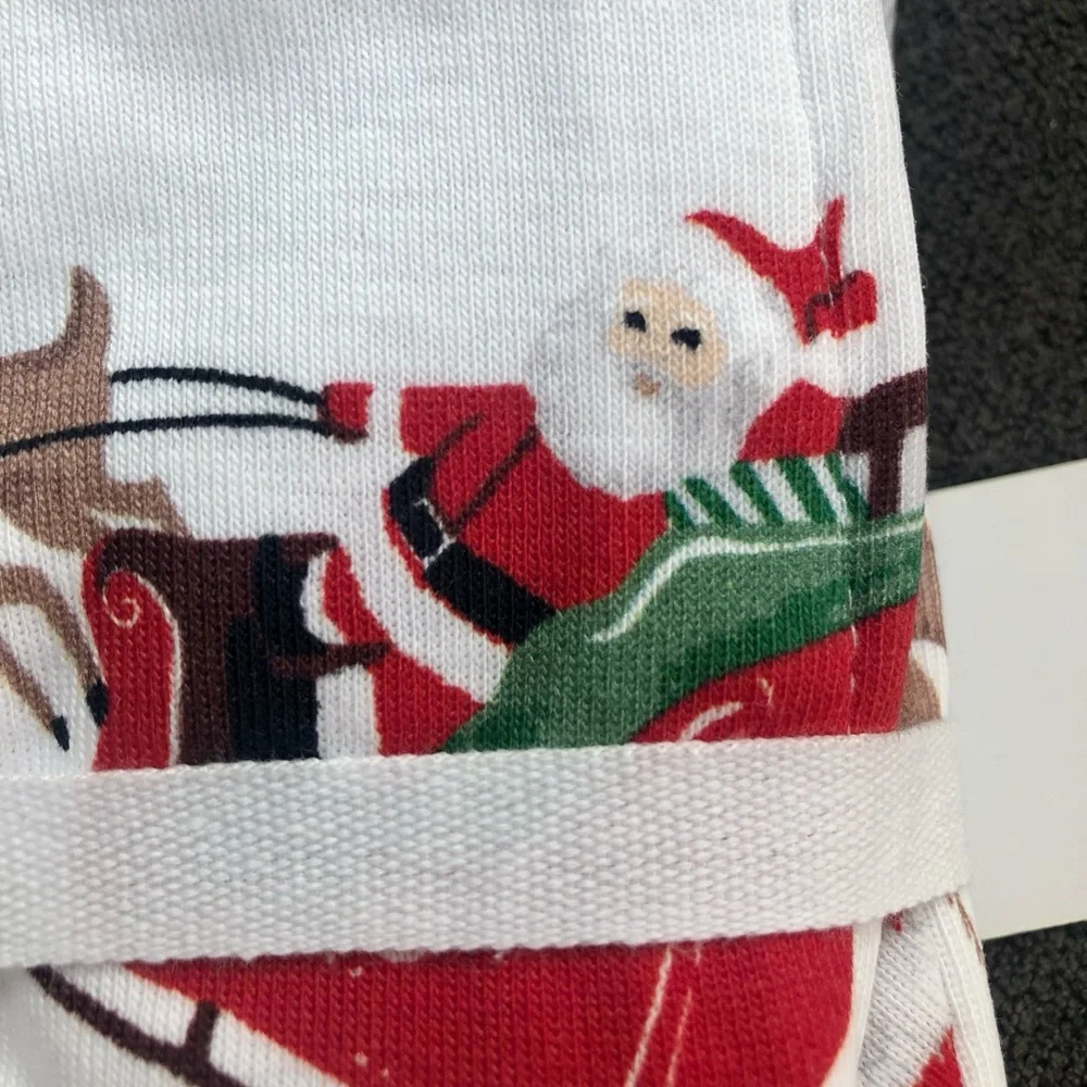 Pottery Barn Organic Heritage Santa Nursery Pajama White/black 6-9 Months